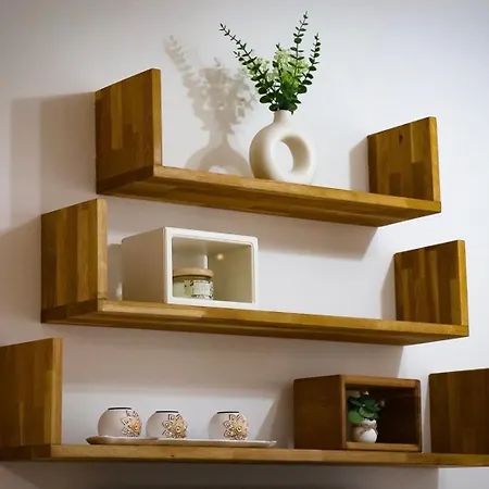 Apartamento Bright & Cozy Apartment, 5 Min From Airport